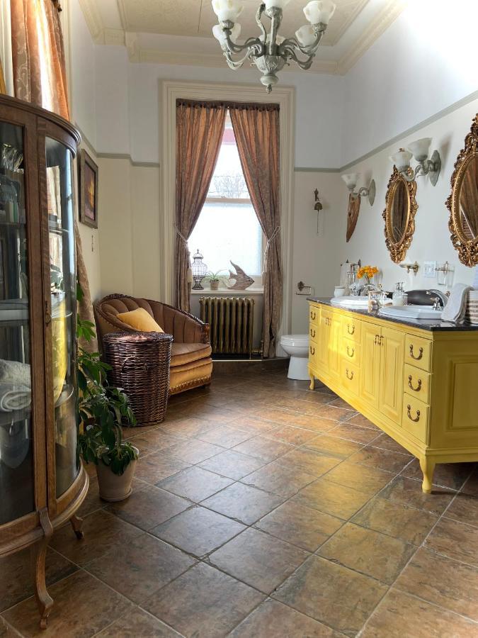Bed and Breakfast La Demeure Du Capitaine Neuville Exterior foto